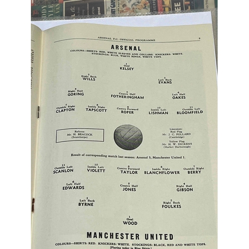 118 - 1954/55 Arsenal v Manchester United, good condition and no writing.