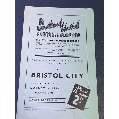 259 - 1948/49 Southend United v Bristol City. Middle crease and very clean inside.