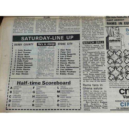 287 - 1974/75 Derby County v Carlisle United, Newspaper programme, Slight damage to front page on spine. C... 