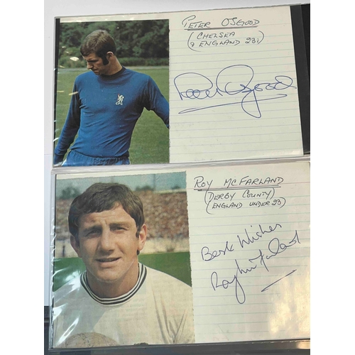 547 - 4 x autographs, Peter Osgood (Chelsea), Alan Hudson (Chelsea), Dave Thomas (Burnley), Roy McFarland ... 