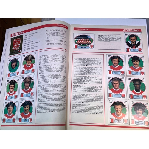 548 - Panini Football 82, Complete and in good condition