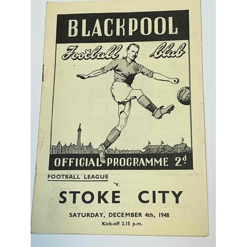 522 - 1948/49 Blackpool v Stoke City, Good condition.