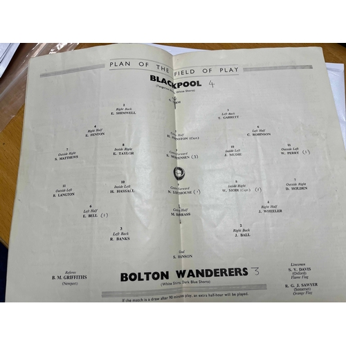 84 - 1953 FA Cup Final, Blackpool v Bolton Wanderers, good, score noted in middle pages