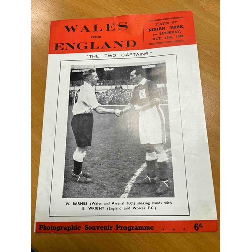 181 - 1949 Wales v England Pirate Programme, at Ninian Park, good condition.