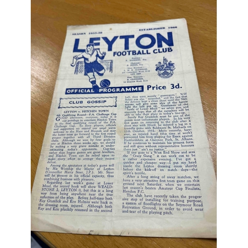 350 - 1955/56 Leyton FC v Hitchin 4th Qualifying Round FA Cup. Good