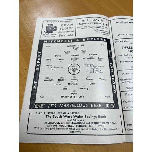 284 - 1963/64 Swansea Town v Manchester City, 25/4/64 good