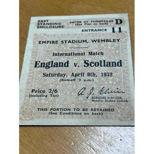 346 - Ticket 1932 England v Scotland . Good Condition