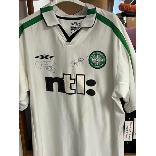 244 - Celtic 2001/02 Large White Away Shirt, signed by two players unknown, Has a sweat stain on the front... 