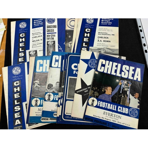 69 - Pack of 15 Chelsea in Europe 60's, 65/66 AS Roma, Wiener SK, AC Milan, Barcelona S/F (H), Barcelona ... 