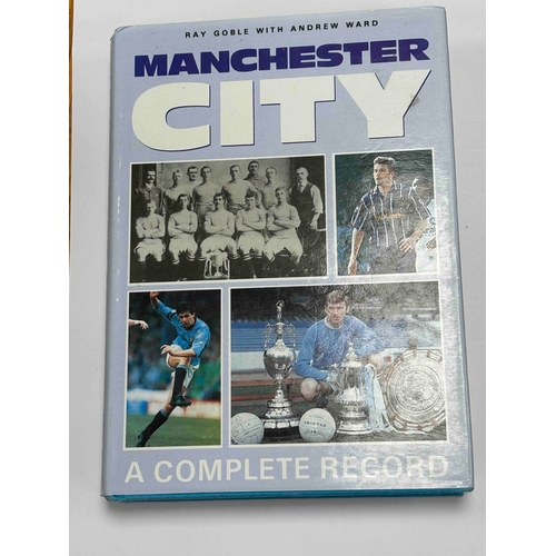 700 - Manchester City Breedon Book. Up to 1992/93 season.