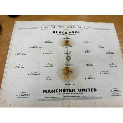 93 - 1948 FA Cup Final Programme, Manchester United v Blackpool, RS removed, some damage to spine due to ... 