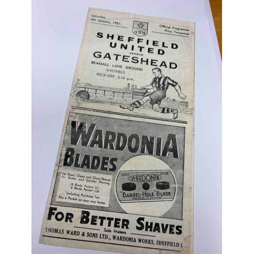 44 - 1950/1 Sheffield United v Gateshead FAC signs of repair