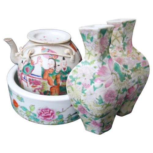 236 - TWO CHINESE DECORATED SPILL VASE, A FLORAL BOWL AND A CHINESE TEA POT           **PLEASE NOTE: THIS ... 