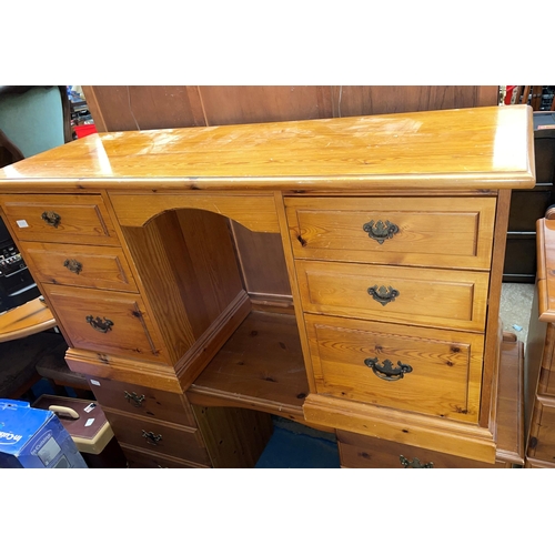 184 - PINE SEVEN DRAWER KNEEHOLE DRESSING TABLE