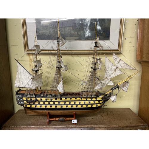 41 - SCALE MODEL OF HMS VICTORY ON STAND