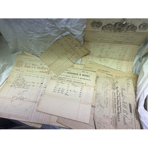 428 - FOLDER OF HISTORIC 19TH/20TH CENTURY RECEIPTS FOR PORCELAIN FACTORIES AND GLASS MANUFACTURERS