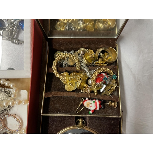 535 - TRAY OF VARIOUS COSTUME JEWELLERY, BANGLES, EARRINGS