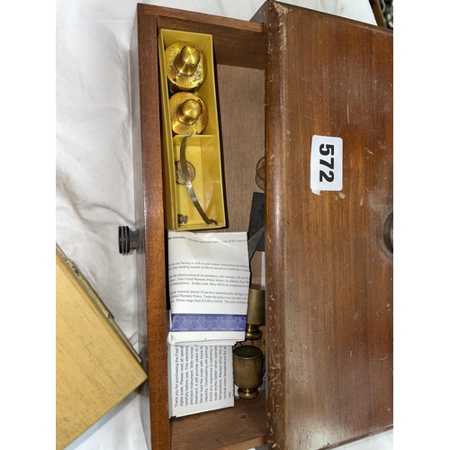 572 - BOX SCALE SET WITH WEIGHTS AND A CASED SET OF BRASS WEIGHTS