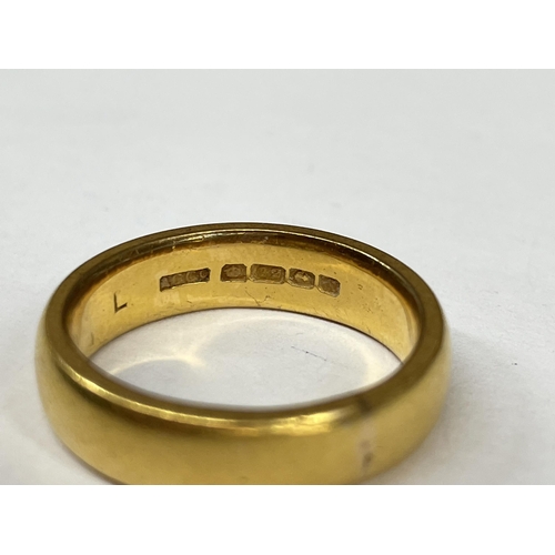 523 - 22CT GOLD HEAVY WEDDING BAND SIZE N - 9.6G APPROX