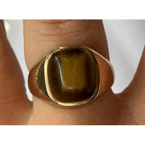 542 - 9CT ROSE GOLD TIGERS EYE CABOCHON RING 5.2G APPRX