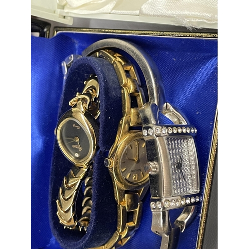 551 - CASED LADIES ACCURIST AND EVERITE QUARTZ WRIST WATCH, USA HERRINGBONE ID BRACELET AND OTHER WATCHES