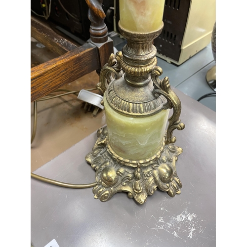 131 - ORNATE ONYX AND GILT METAL TABLE LAMP