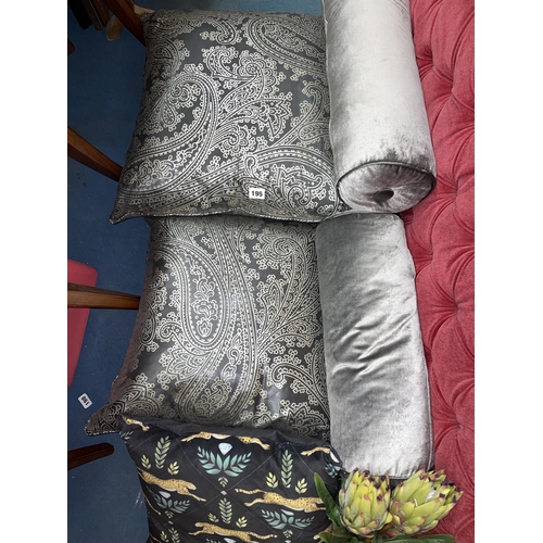 195 - PAIR OF BLACK AND SILVER SCATTER CUSHIONS, VELOUR CUSHION WITH LEOPARD PRINT, AND OTHERS