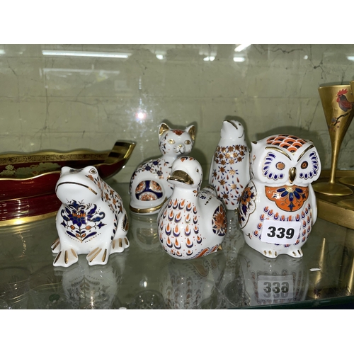 339 - CARLTON ROUGE ROYALE DISH AND ANIMAL FIGURE PAPER WEIGHTS