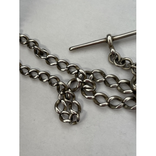 417 - SILVER ALBERT CHAIN WITH T BAR AND SNAP SWIVEL FASTENER