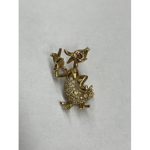 458 - 14K RUBY EYED DUCK BROOCH