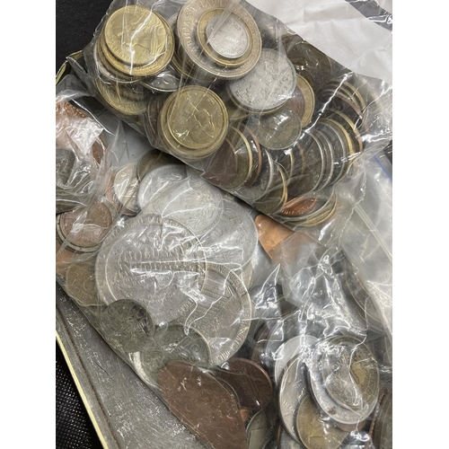 481 - TIN OF MIXED WORLD COIN CURRANCY