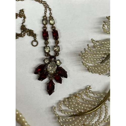 491 - TWO SEED PEARL SPRAY BROOCHES AND A TWO STRAND ENAMEL AND DROPPER NECKLACE WITH REVERSABLE PENDANTS