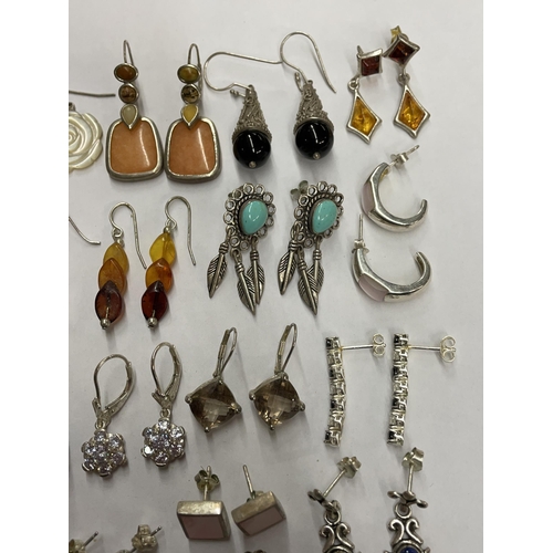 493 - BAG OF SILVER AND WHITE METAL SEMI PRECIOUS STONE SET AMBER AND FILLIGREE EARRINGS