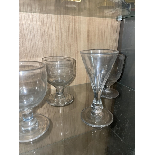 599 - SELECTION OF MAINLY 19TH CENTURY GLASSWARE BUCKET BOWL, RUMMERS, 19TH CENTURY CONICAL ALE GLASS