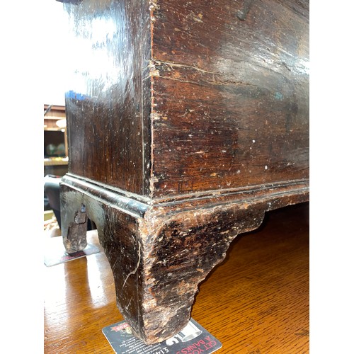 109 - 18TH CENTURY OAK BOARDED SWORD COFFER