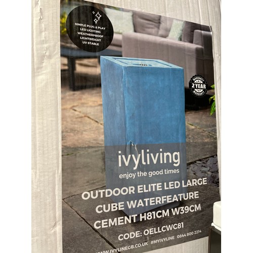 39 - IVYLIVING OUTDOOR CUBE WATER FEATURE WITH LEDS