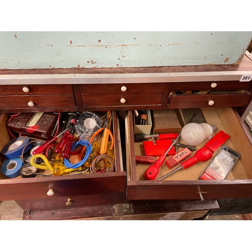 351 - TABLETOP CABINET OF VARIOUS DRAWERS OF TOOLS