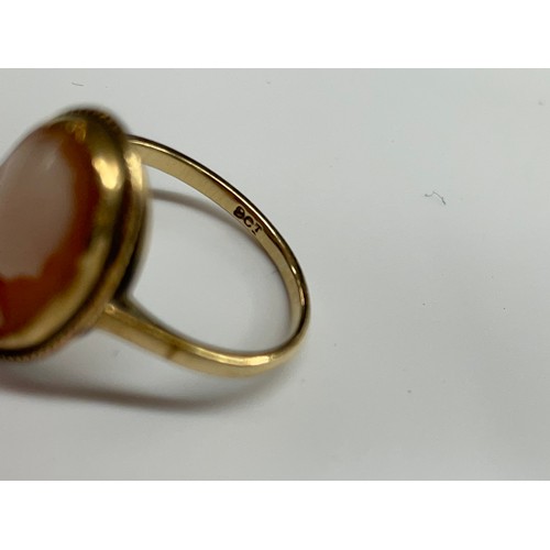 567 - 9CT GOLD OVAL CAMEO RING SIZE L 2.6G APPROX