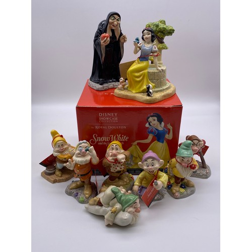 270 - BOXED ROYAL DOULTON SNOW WHITE AND THE SEVEN DWARFS COLLECTION WITH EVIL QUEEN