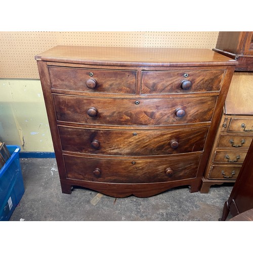 152 - 19TH CENTURY MAHOGANY BOW FRONT TWO OVER THREE DRAWER CHEST
