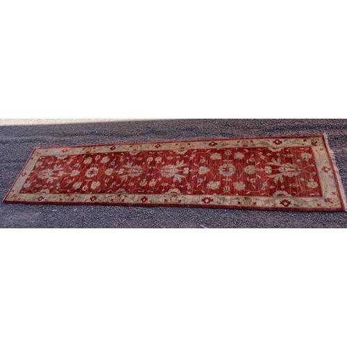 75 - RED AND CREAM FLORAL CARPET RUNNER