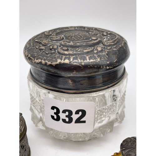 332 - SILVER EMBOSSED LIDDED GLASS ROUGE POT, A WHITE METAL AMBER GLASS MINIATURE SCENT BOTTLE, METALWARE ... 