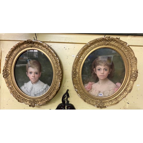 535 - EARLY 20TH CENTURY PASTELS ON PAPER PORTRAIT STUDIES OF BROTHER AND SISTER UNTITLED IN OVAL ORNATE F... 