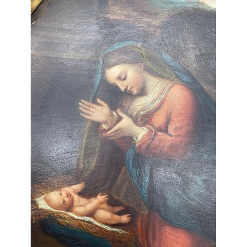 540 - 19TH CENTURY ITALIAN SCHOOL OIL ON PANEL OF MADONNA AND CHILD UNSIGNED IN GILDED STARBUST FRAME 16CM... 