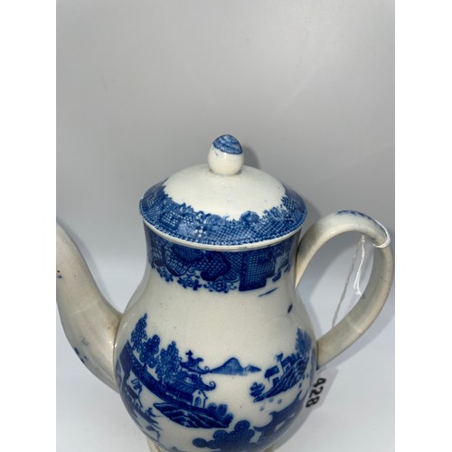 428 - 18TH CENTURY BLUE AND WHITE COFFEE POT 17cm