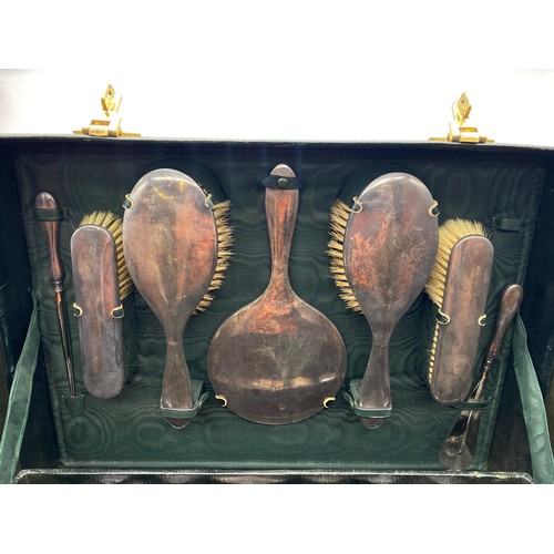 541 - MOROCCAN GREEN LEATHER TRAVELLING VANITY CASE BY WALKER AND HALL FITTED WITH SILVER TOPPED BOTTLES A... 