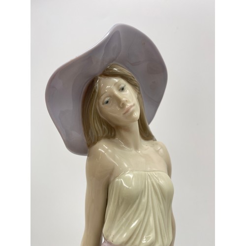 191 - BOXED LLADRO 5378 