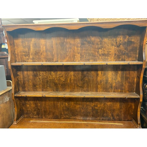 23 - OAK LATTICE FRONT DRESSER