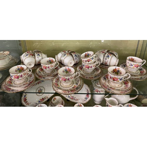 180 - EXTENSIVE ROYAL GRAFTON FINE BONE CHINA MALVERN PATTERNED TABLE SERVICE