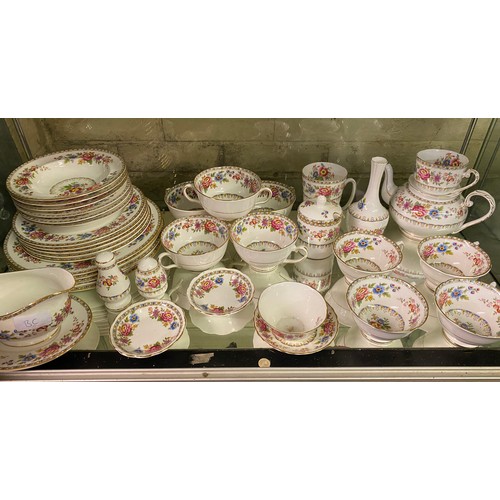 180 - EXTENSIVE ROYAL GRAFTON FINE BONE CHINA MALVERN PATTERNED TABLE SERVICE